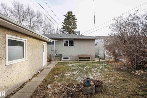 8412 71 Street, Edmonton, AB - Outdoor With Exterior