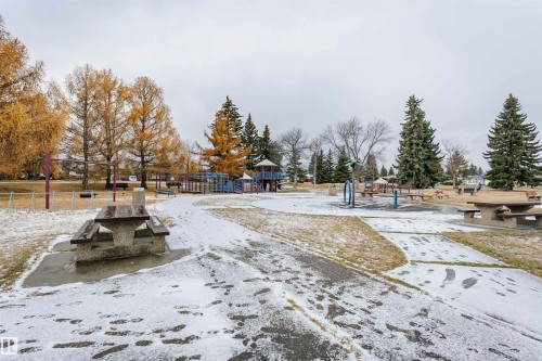 8412 71 Street, Edmonton, AB - Outdoor