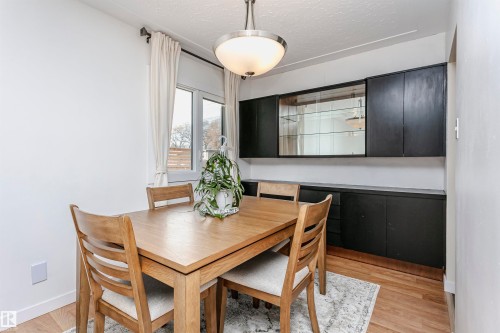 8412 71 Street, Edmonton, AB - Indoor Photo Showing Dining Room