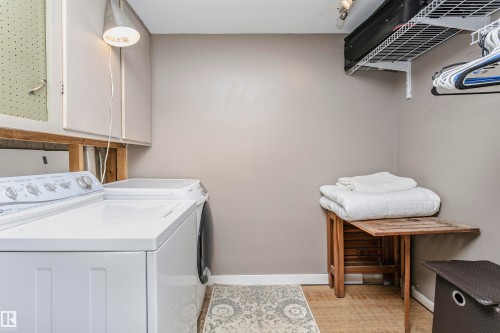 8412 71 Street, Edmonton, AB - Indoor Photo Showing Laundry Room