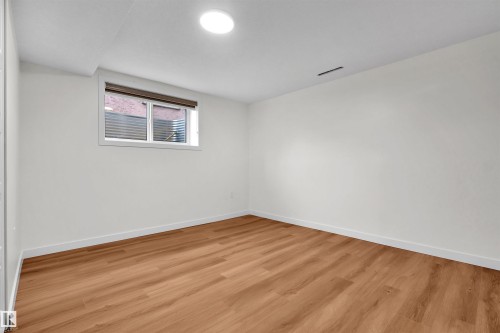 1912 151 Avenue, Edmonton, AB - Indoor Photo Showing Other Room
