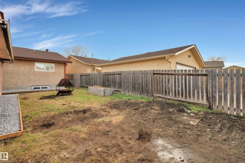 1912 151 Avenue, Edmonton, AB - Outdoor