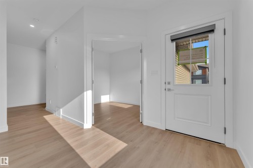 2 Cobblestone Gate, Spruce Grove, AB - Indoor Photo Showing Other Room