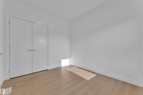 2 Cobblestone Gate, Spruce Grove, AB - Indoor Photo Showing Other Room