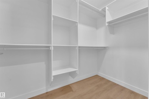 2 Cobblestone Gate, Spruce Grove, AB - Indoor With Storage