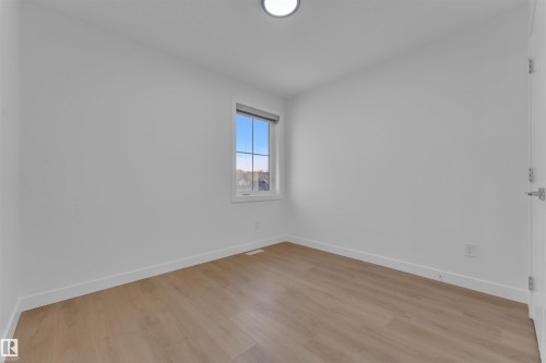 2 Cobblestone Gate, Spruce Grove, AB - Indoor Photo Showing Other Room