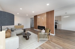 2001 West View Green  Edmonton, AB T5S 1T6