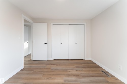 2001 West View Green, Edmonton, AB - Indoor Photo Showing Other Room