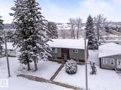 View of front of property - 