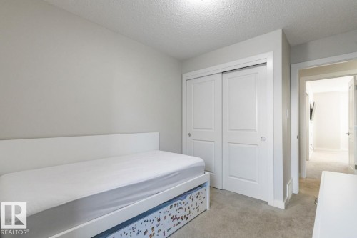 112 655 Watt Boulevard, Edmonton, AB - Indoor Photo Showing Bedroom