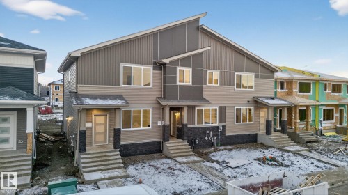 130 Pierwyck Loop, Spruce Grove, AB - Outdoor With Facade
