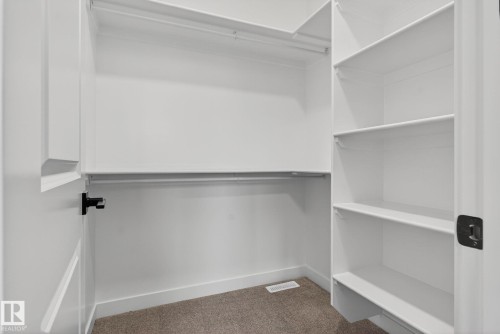 130 Pierwyck Loop, Spruce Grove, AB - Indoor With Storage