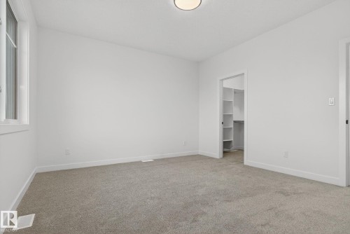 134 Pierwyck Loop, Spruce Grove, AB - Indoor Photo Showing Other Room
