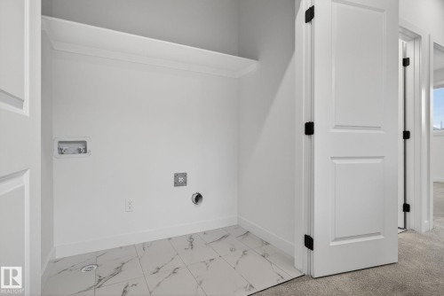134 Pierwyck Loop, Spruce Grove, AB - Indoor Photo Showing Other Room