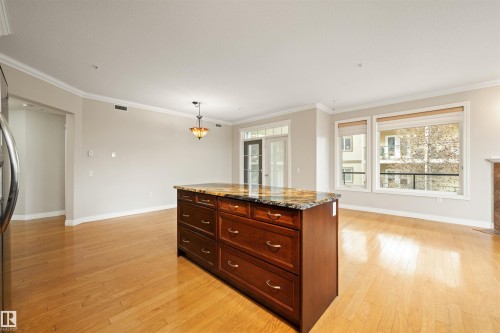 218 12408 15 Avenue, Edmonton, AB - Indoor
