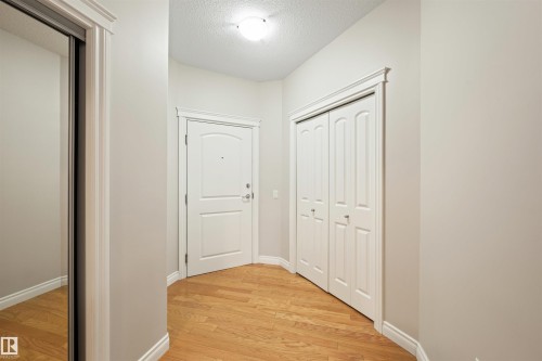 218 12408 15 Avenue, Edmonton, AB - Indoor Photo Showing Other Room