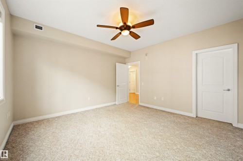 218 12408 15 Avenue, Edmonton, AB - Indoor Photo Showing Other Room