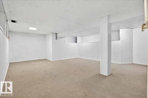 11903 94 Street, Edmonton, AB - Indoor