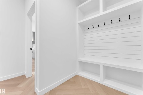 404 Pine Point(E), Leduc, AB - Indoor