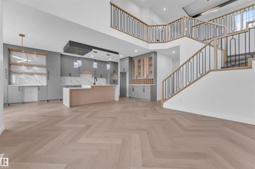 404 Pine Point(E), Leduc, AB - Indoor Photo Showing Other Room