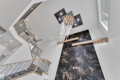 404 Pine Point(E), Leduc, AB - Indoor Photo Showing Other Room