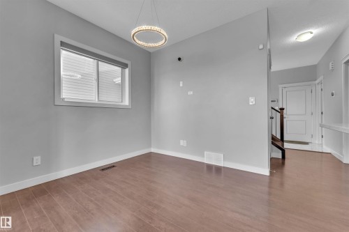 6664 Cardinal Road, Edmonton, AB - Indoor Photo Showing Other Room