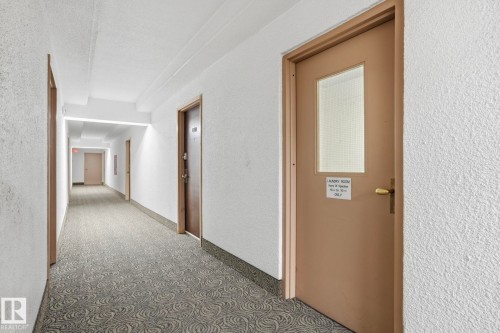 1103 9918 101 Street, Edmonton, AB - Indoor Photo Showing Other Room