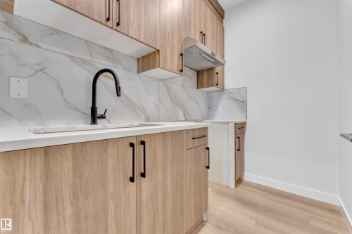 236 Crystal Creek Drive, Leduc, AB - Indoor Photo Showing Other Room