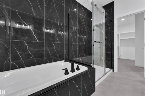 236 Crystal Creek Drive, Leduc, AB - Indoor Photo Showing Bathroom