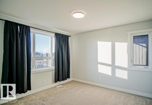 75 Greenfield Link, Fort Saskatchewan, AB - Indoor Photo Showing Other Room