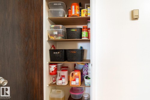 404 3610 43 Avenue, Edmonton, AB - Indoor