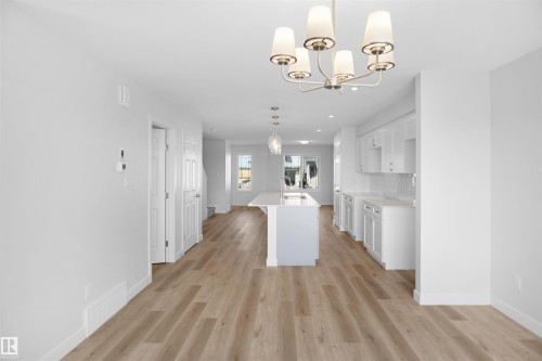 18137 73A Street, Edmonton, AB - Indoor Photo Showing Kitchen