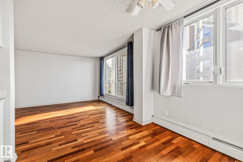 702 10015 119 Street, Edmonton, AB - Indoor Photo Showing Other Room