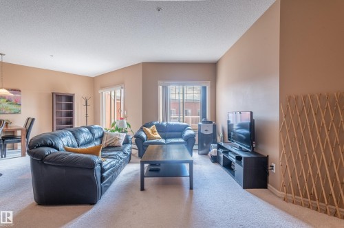 431 263 Macewan Road, Edmonton, AB - Indoor Photo Showing Living Room