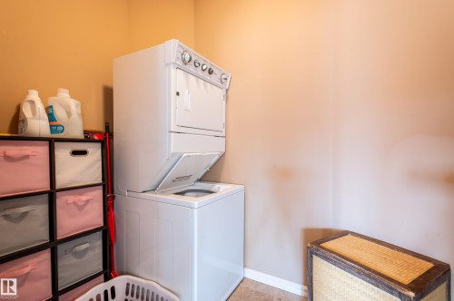 431 263 Macewan Road, Edmonton, AB - Indoor Photo Showing Laundry Room
