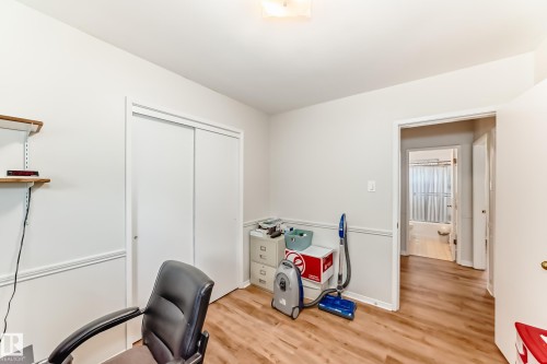 8602 158 Street, Edmonton, AB - Indoor Photo Showing Office