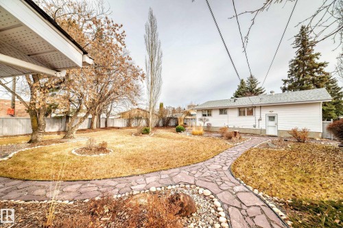 8602 158 Street, Edmonton, AB - Outdoor