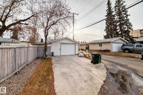 8602 158 Street, Edmonton, AB - Outdoor