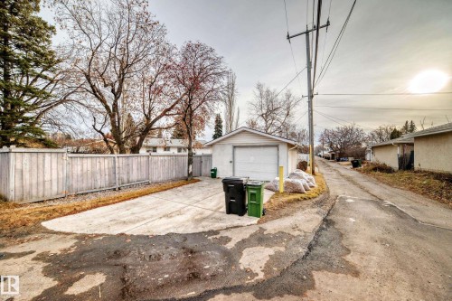 8602 158 Street, Edmonton, AB - Outdoor