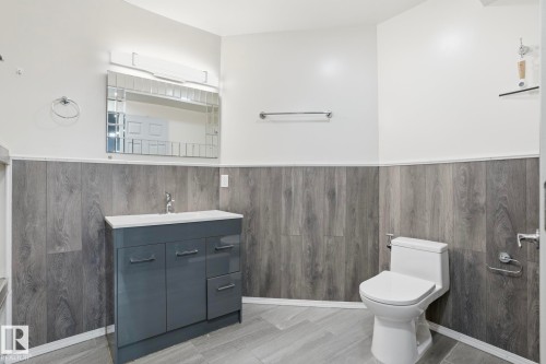 5304 190 Street, Edmonton, AB - Indoor Photo Showing Bathroom