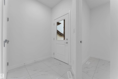 3512 41 Avenue, Beaumont, AB - Indoor Photo Showing Other Room