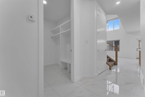 3512 41 Avenue, Beaumont, AB - Indoor