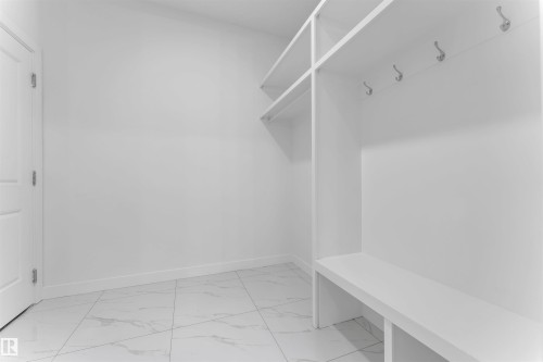 3512 41 Avenue, Beaumont, AB - Indoor With Storage