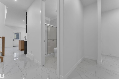 3512 41 Avenue, Beaumont, AB - Indoor