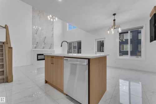 3512 41 Avenue, Beaumont, AB - Indoor Photo Showing Kitchen