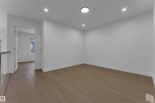 3512 41 Avenue, Beaumont, AB - Indoor Photo Showing Other Room