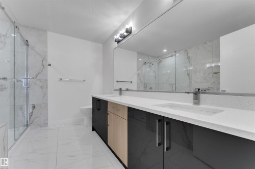 3512 41 Avenue, Beaumont, AB - Indoor Photo Showing Bathroom