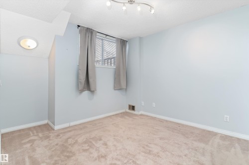 3415 48 Street, Edmonton, AB - Indoor Photo Showing Other Room