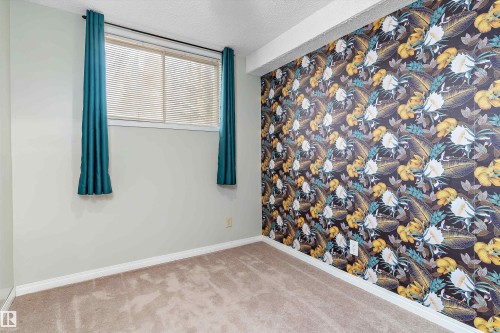 3415 48 Street, Edmonton, AB - Indoor