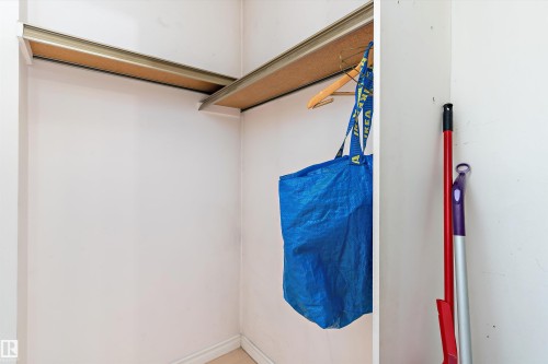 3415 48 Street, Edmonton, AB - Indoor Photo Showing Other Room